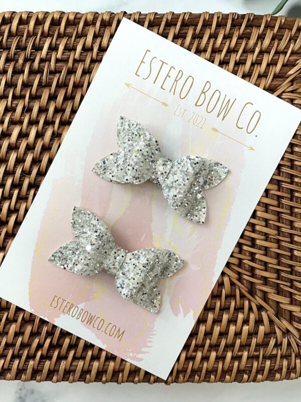 2.5” Silver Sparkle Glitter Pigtail Bows