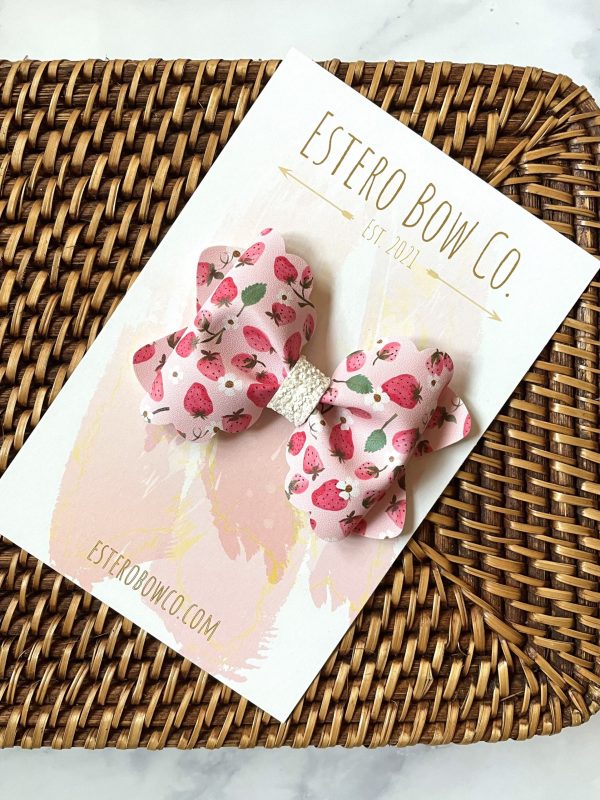 3.5” Strawberry Hair Bow