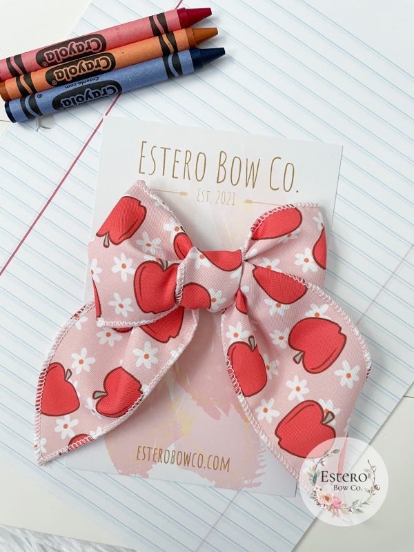 Apple Fable Bow