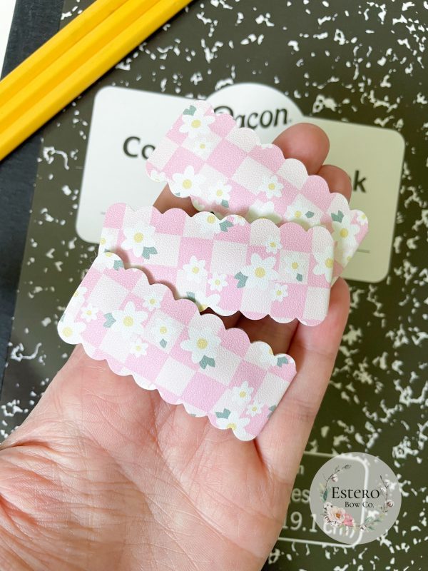 Pink Checker Floral Snap Clip - Image 3