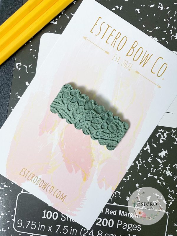 Embossed Green Snap Clip