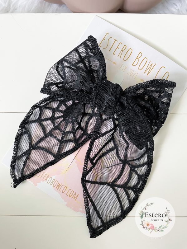 Spider Web Fable Bow - Image 3