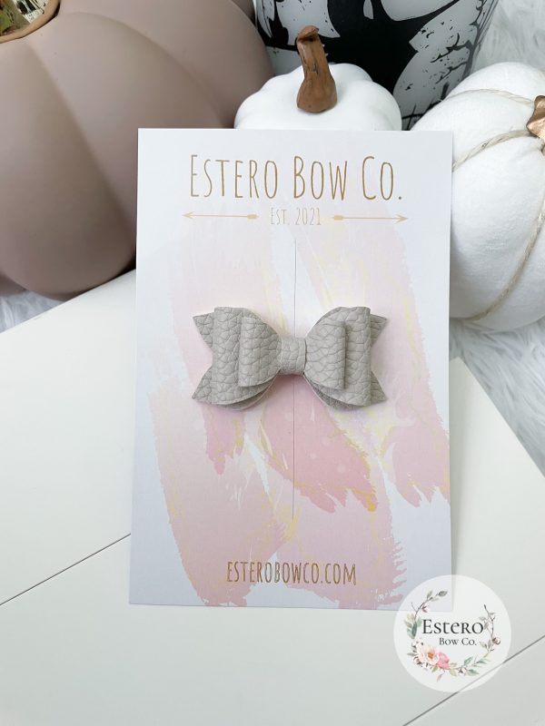 2.5” Oat Vegan Leather Hair Bow