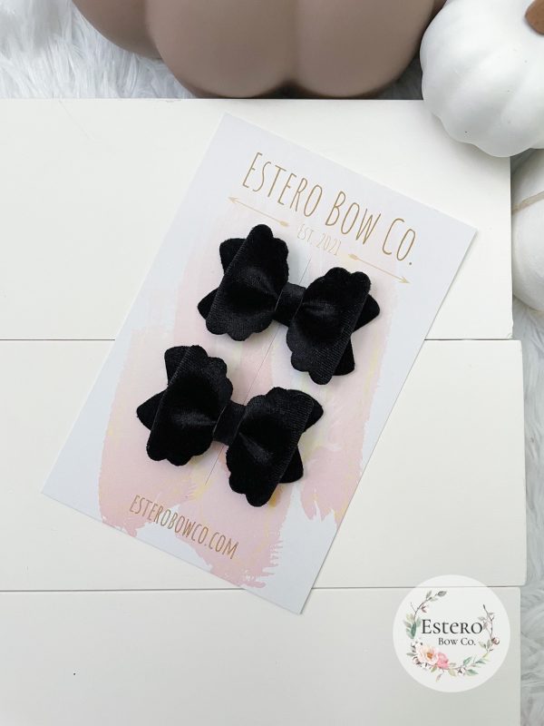 2.5” Black Velvet Hair Bow - Image 4
