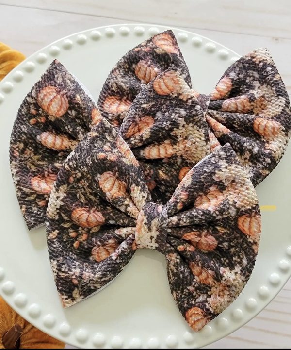 5.5" Pumpkin Meadow Bullet Fabric Hair Bow | Dainty Delights Creations