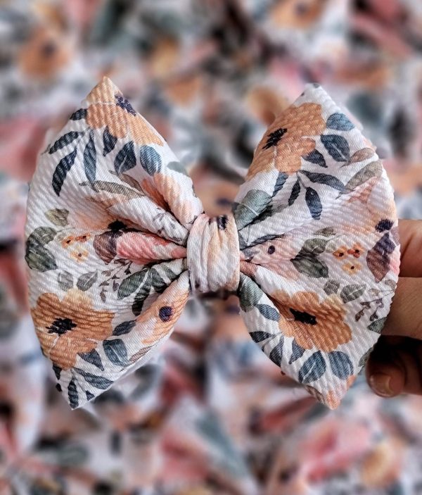 5.5" Vintage Watercolor Floral Bullet Fabric Hair Bow | Dainty Delights Creations