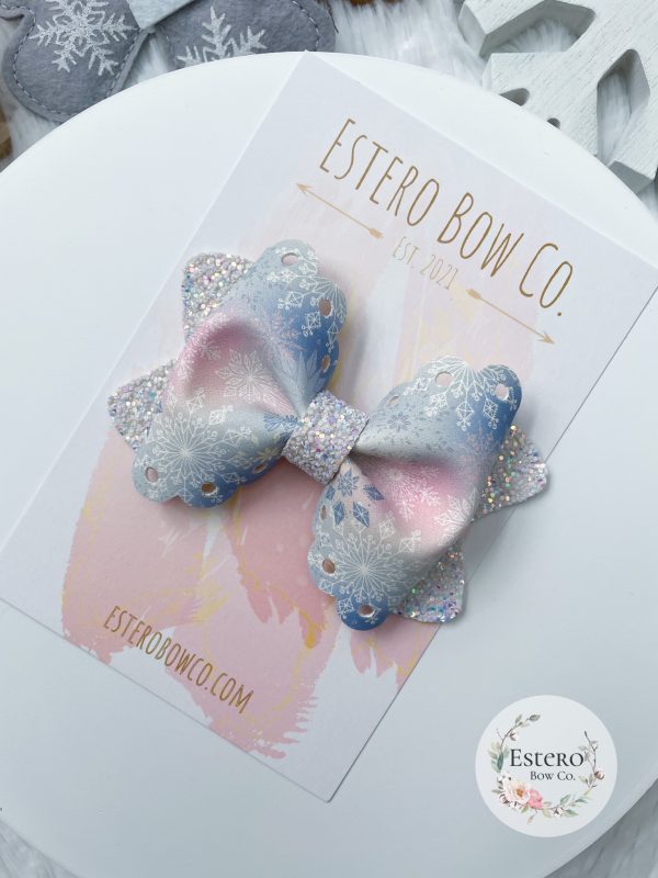 4” Snowflakes Scallop Eyelet Pinch Bow - Image 3