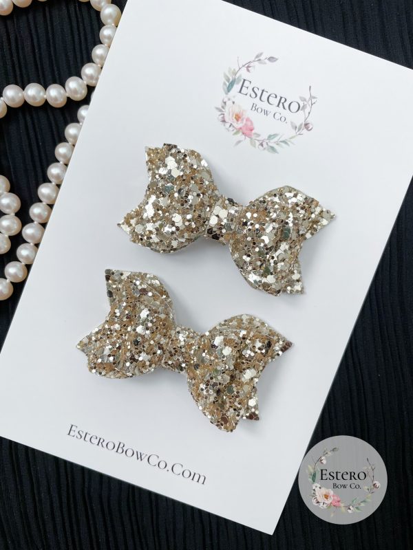 2.5” Classic Light Gold Glitter Pigtail Bows