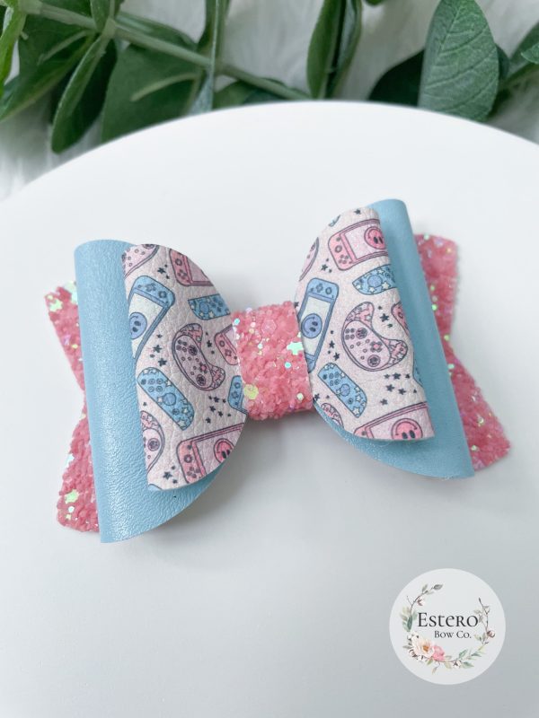 3.5” Video Gamer Hair Bow