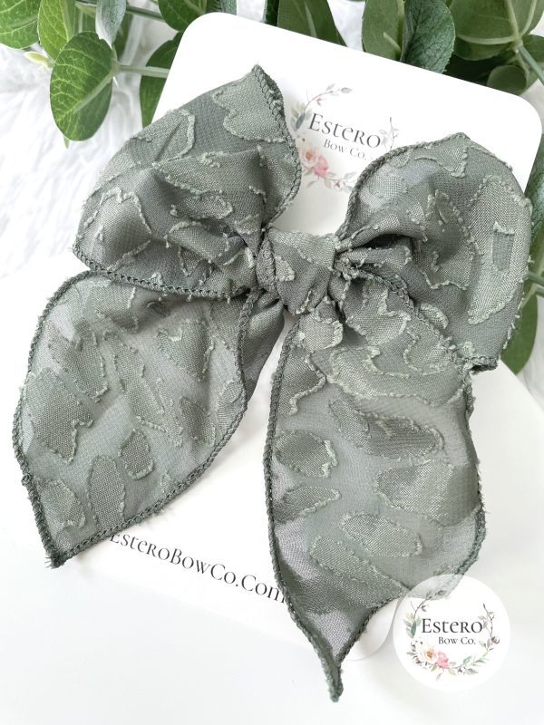 The Olive Leopard Fable Bow
