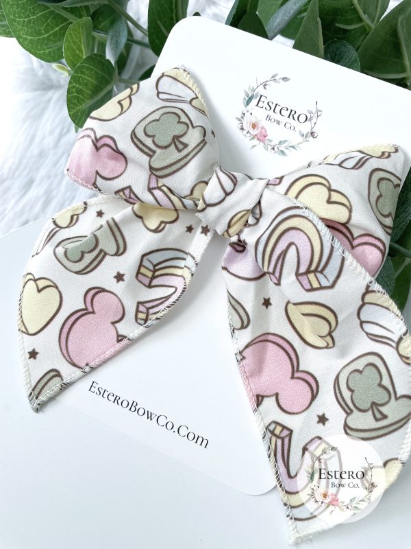 The Lucky Charms Fable Bow