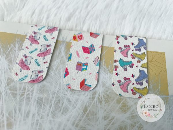 Book Lover Magnetic Bookmark - Image 4