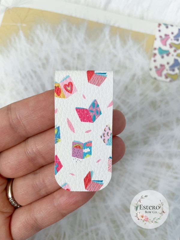 Book Lover Magnetic Bookmark