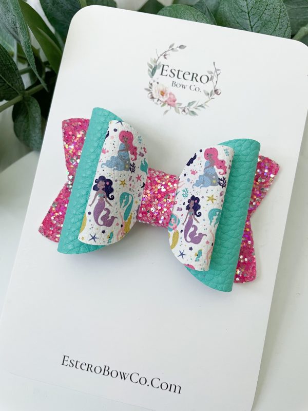 3.5” The World of Mermaids Hair Bow - Image 2