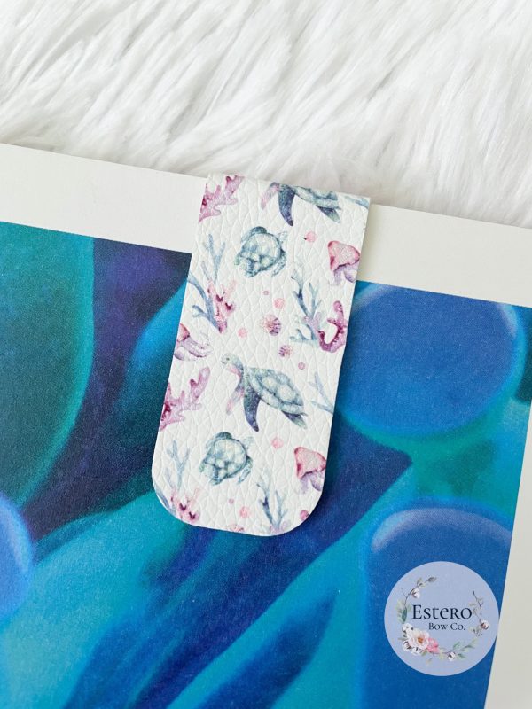 Sea Turtle Magnetic Bookmark - Image 2