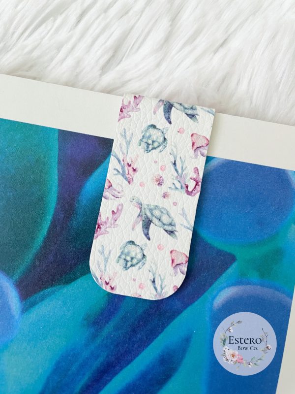 Sea Turtle Magnetic Bookmark