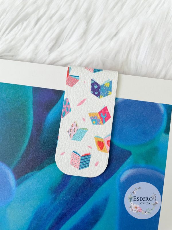 Book Lover Magnetic Bookmark