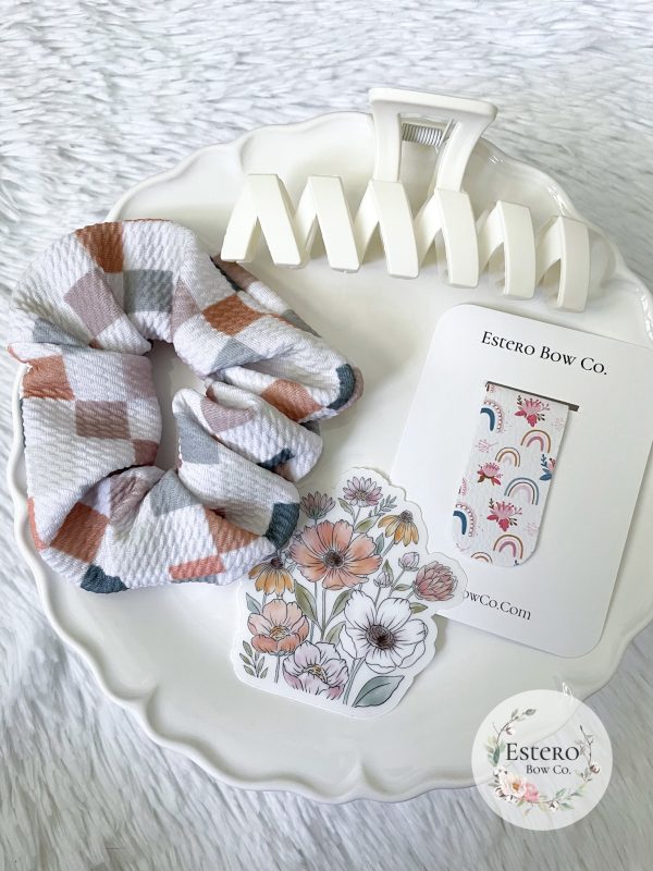 The Elevated Neutrals Gift Set: Scrunchie, Hair Claw, Waterproof Sticker and Magnetic Bookmark - Image 3