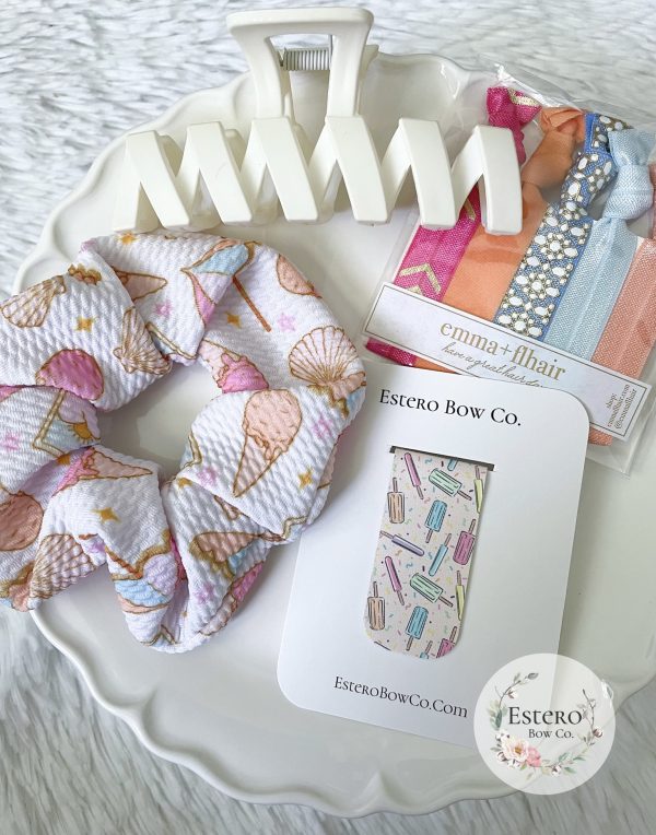 The Summer Vibes Gift Set: Scrunchie, Hair Claw, Magnetic Bookmark and Hair Ties