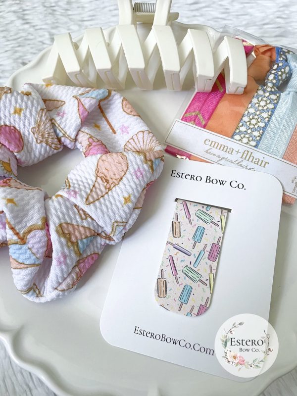 The Summer Vibes Gift Set: Scrunchie, Hair Claw, Magnetic Bookmark and Hair Ties - Image 3