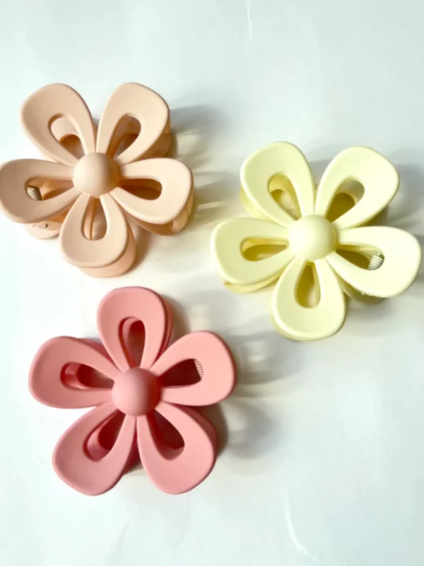 Medium 2.8" Flower Hair Claws | Frosting Company