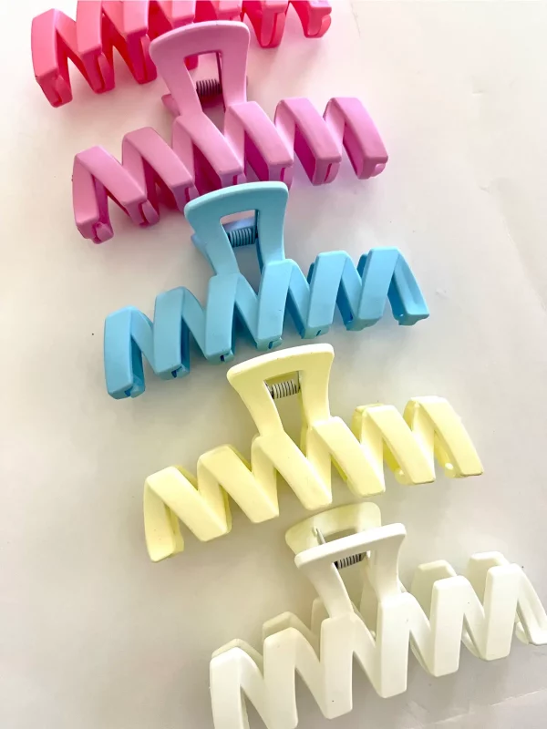 Medium 3.9" Summer Zig Zag Hair Claws | Frosting Company - Image 4