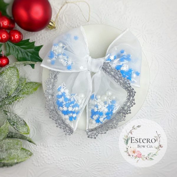 4.5" Snowflake Shaker Bow